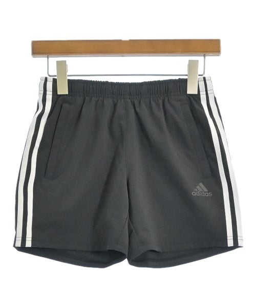 adidas กางเกงขาสั้น