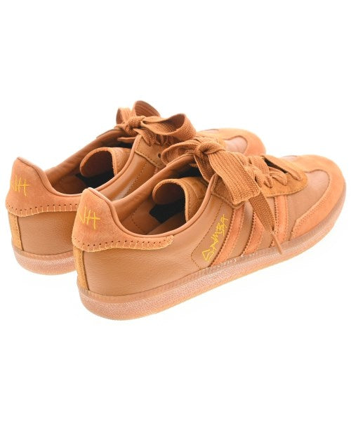adidas รองเท้าผ้าใบ