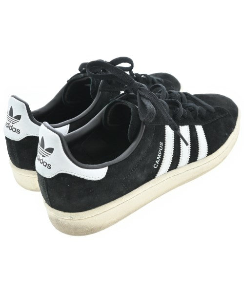 adidas รองเท้าผ้าใบ
