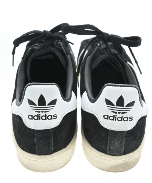 adidas รองเท้าผ้าใบ