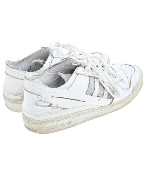 adidas รองเท้าผ้าใบ