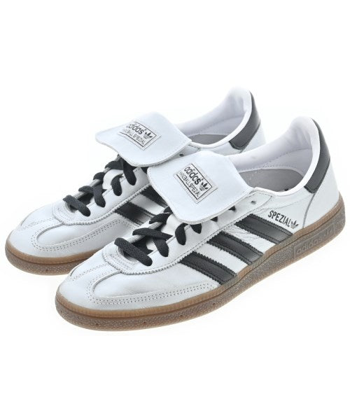adidas รองเท้าผ้าใบ