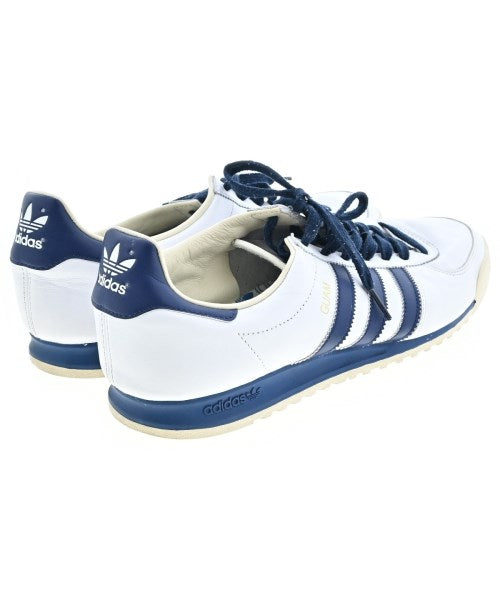 adidas รองเท้าผ้าใบ