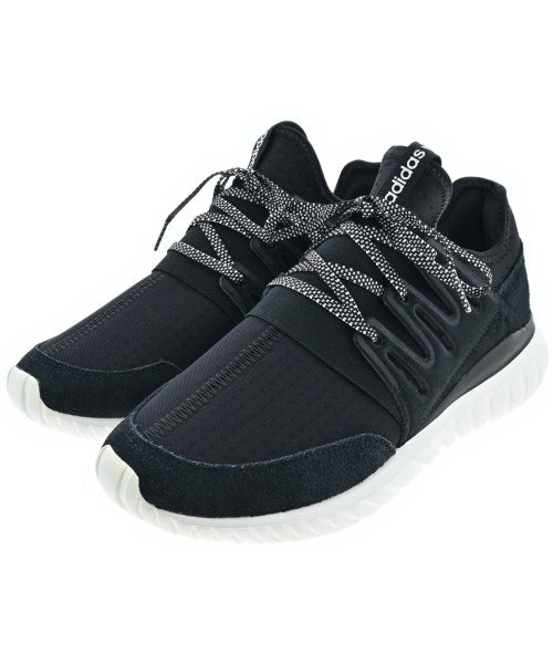 adidas รองเท้าผ้าใบ