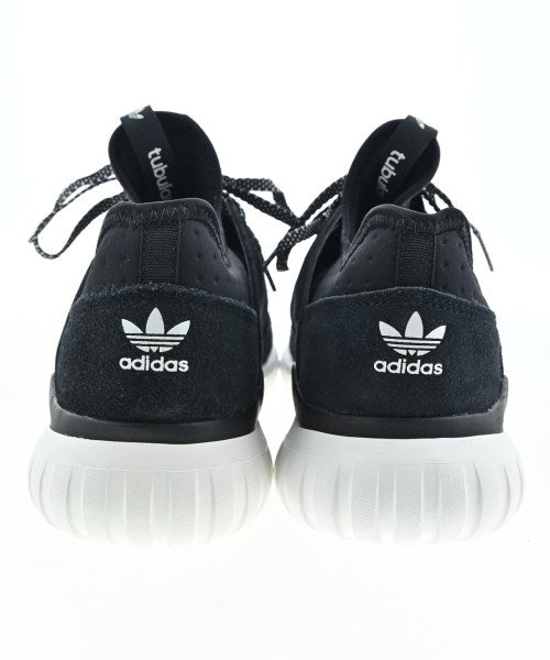 adidas รองเท้าผ้าใบ