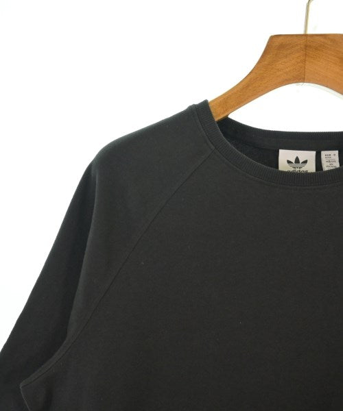 adidas เสื้อยืด/เสื้อท็อปส์