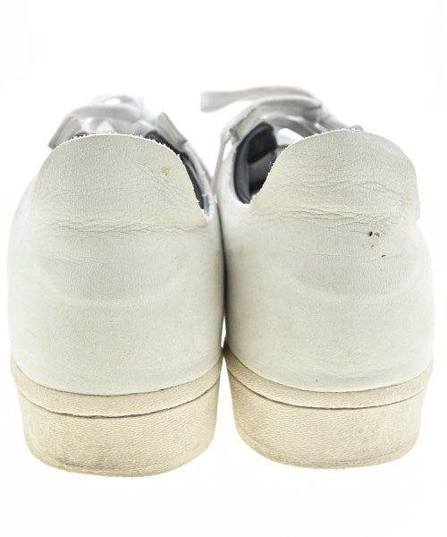 adidas รองเท้าผ้าใบ