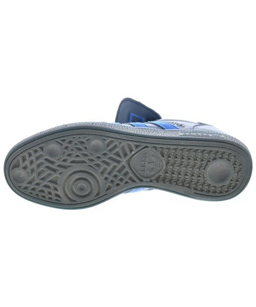 adidas รองเท้าผ้าใบ