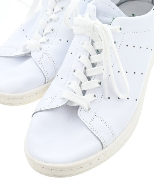 adidas รองเท้าผ้าใบ