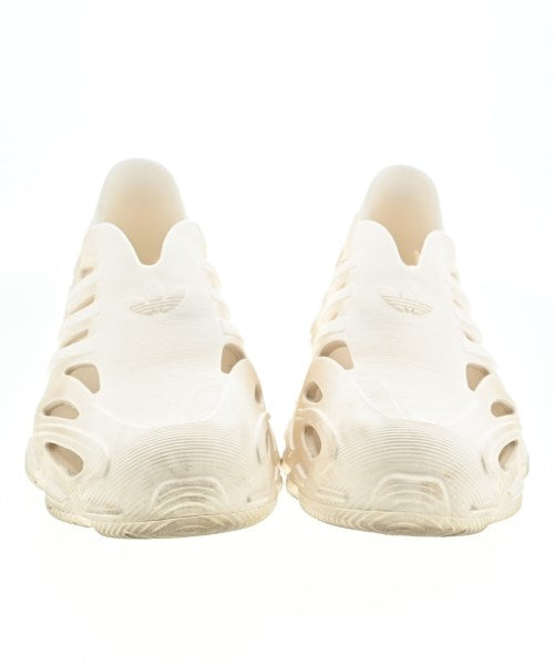 adidas รองเท้าผ้าใบ