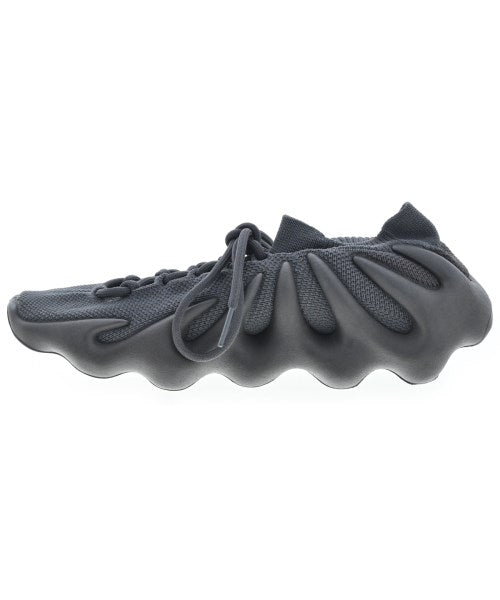 adidas รองเท้าผ้าใบ