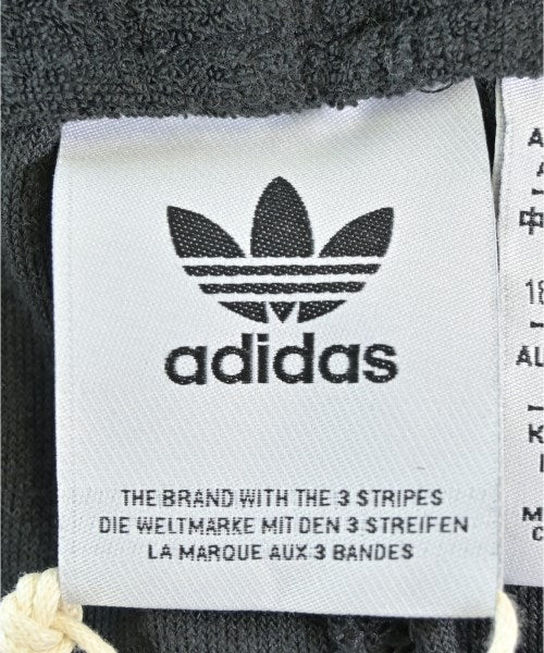 adidas กางเกงขาสั้น
