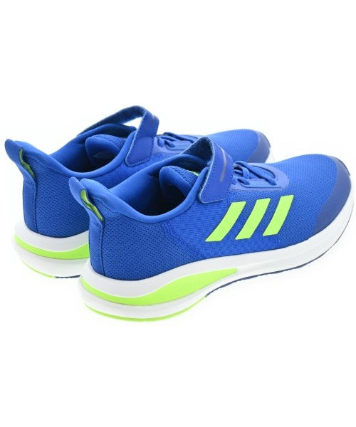 adidas รองเท้าผ้าใบ