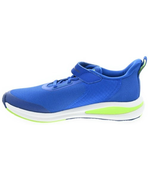adidas รองเท้าผ้าใบ