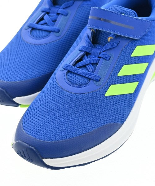 adidas รองเท้าผ้าใบ