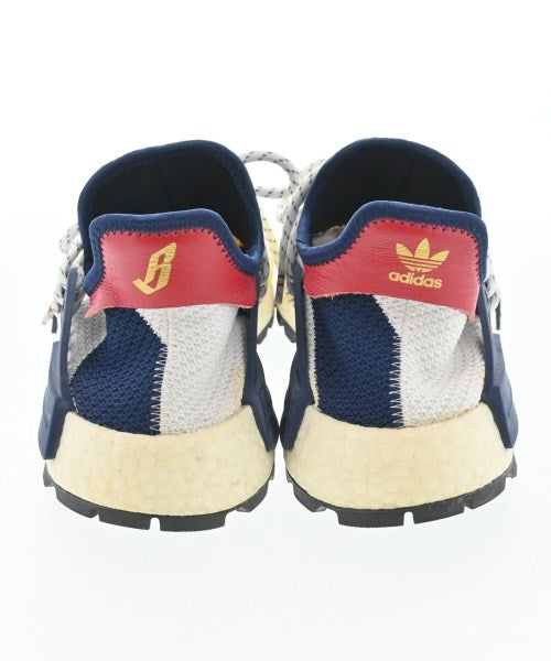 adidas รองเท้าผ้าใบ