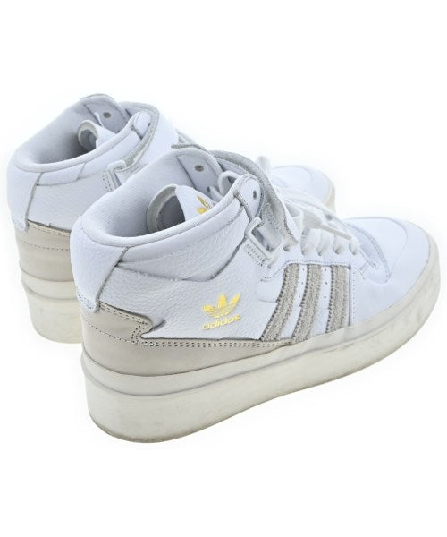 adidas รองเท้าผ้าใบ