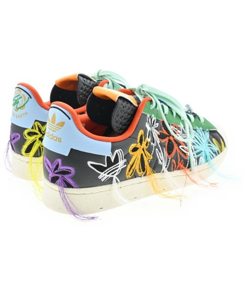 adidas รองเท้าผ้าใบ