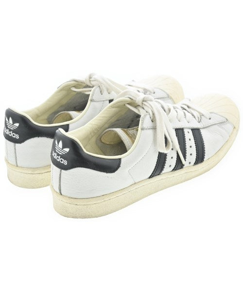 adidas รองเท้าผ้าใบ