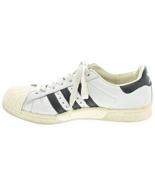 adidas รองเท้าผ้าใบ