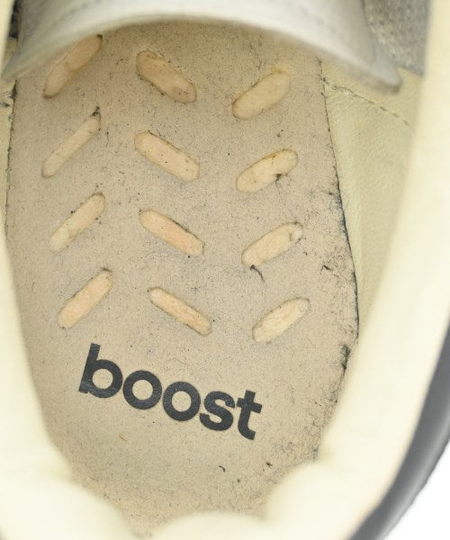 adidas รองเท้าผ้าใบ