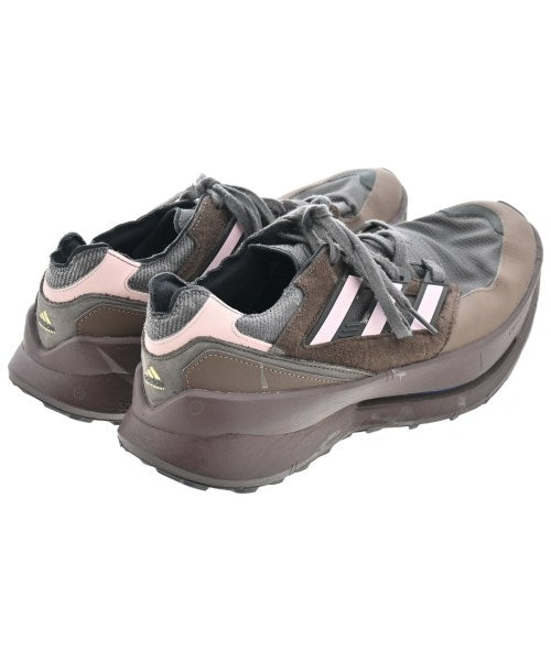 adidas รองเท้าผ้าใบ