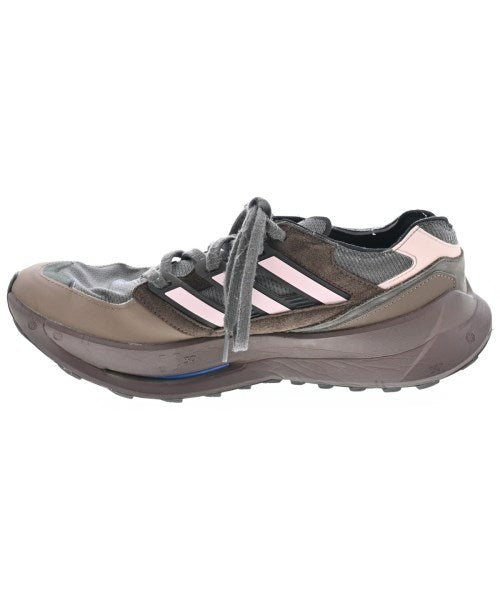 adidas รองเท้าผ้าใบ