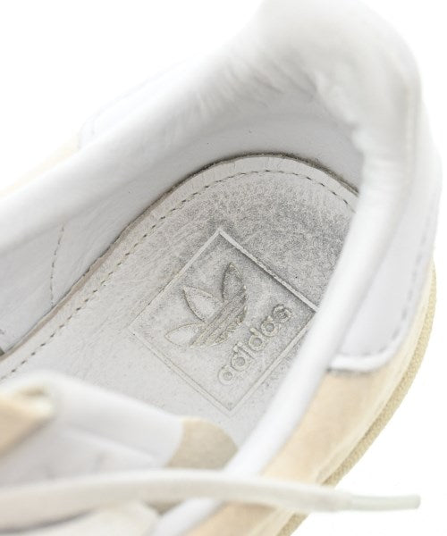 adidas รองเท้าผ้าใบ
