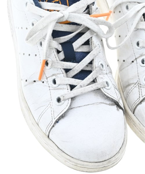adidas รองเท้าผ้าใบ