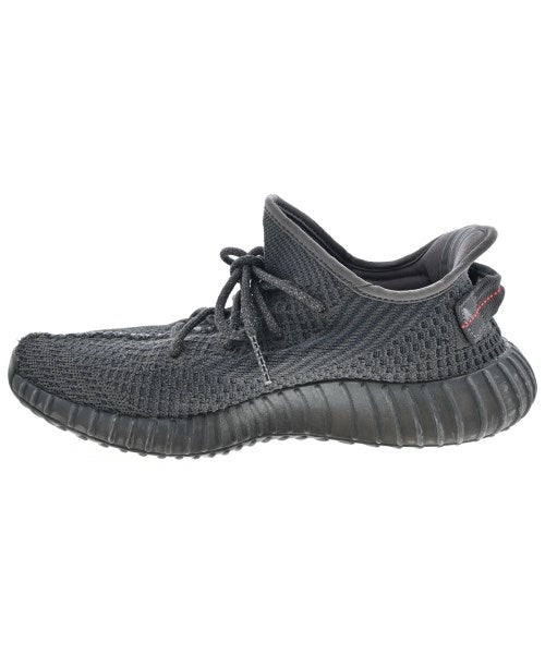 adidas รองเท้าผ้าใบ