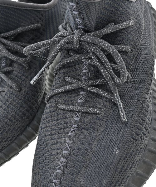 adidas รองเท้าผ้าใบ