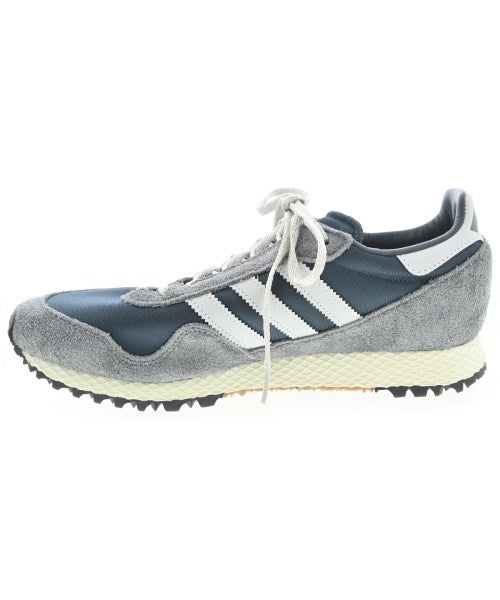 adidas รองเท้าผ้าใบ