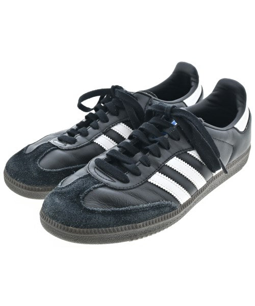adidas รองเท้าผ้าใบ
