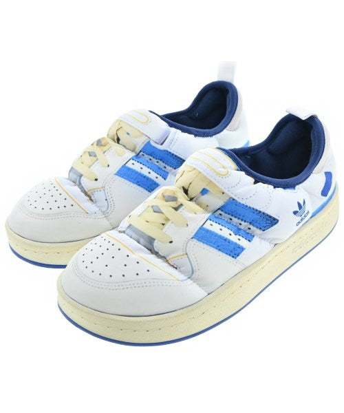 adidas รองเท้าผ้าใบ