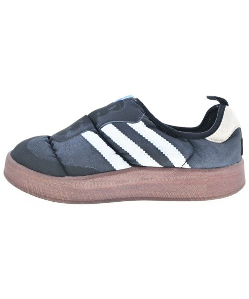 adidas รองเท้า อื่น