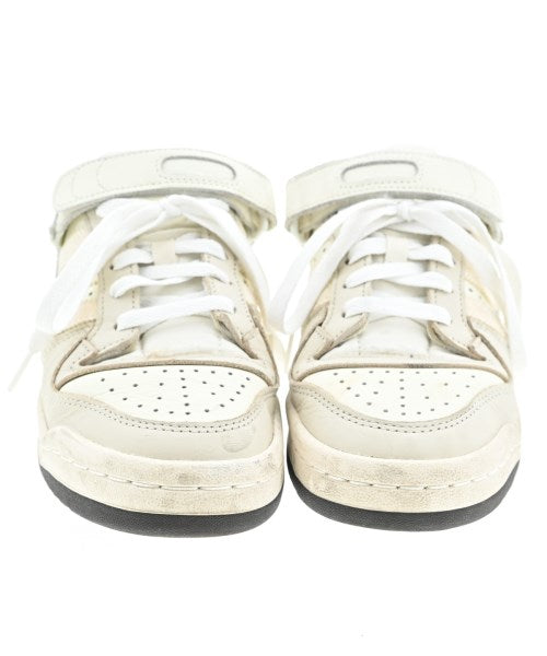 adidas รองเท้าผ้าใบ