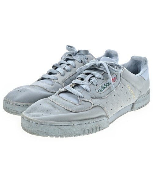 adidas รองเท้าผ้าใบ