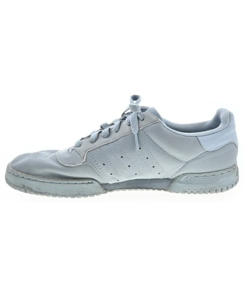 adidas รองเท้าผ้าใบ