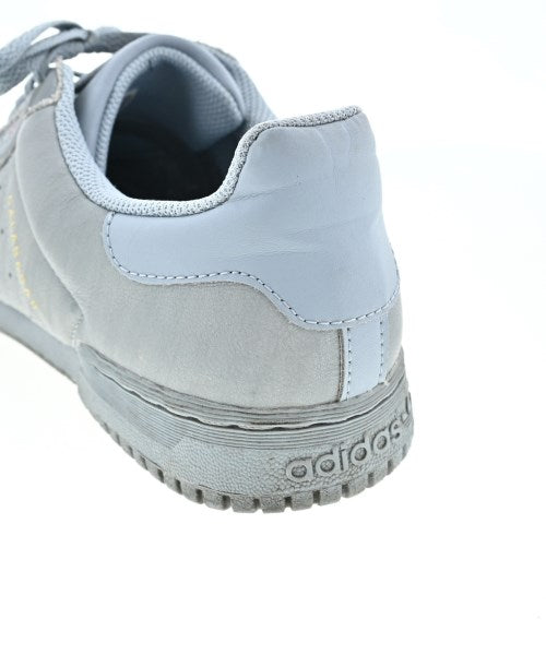 adidas รองเท้าผ้าใบ