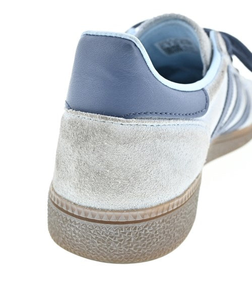 adidas รองเท้าผ้าใบ