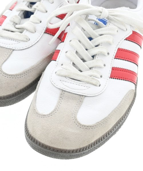 adidas รองเท้าผ้าใบ