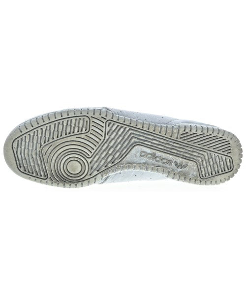 adidas รองเท้าผ้าใบ