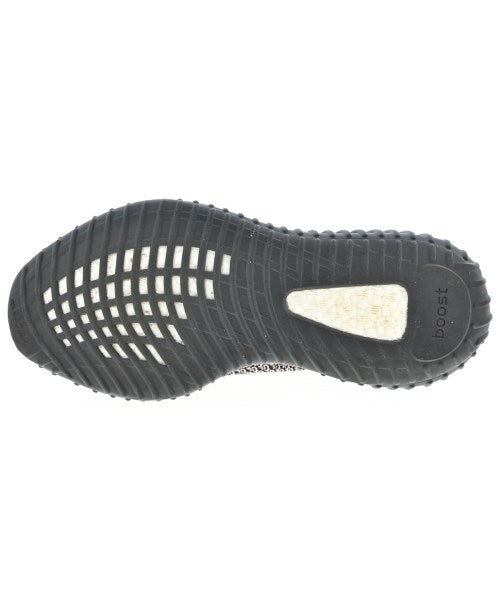 adidas รองเท้าผ้าใบ