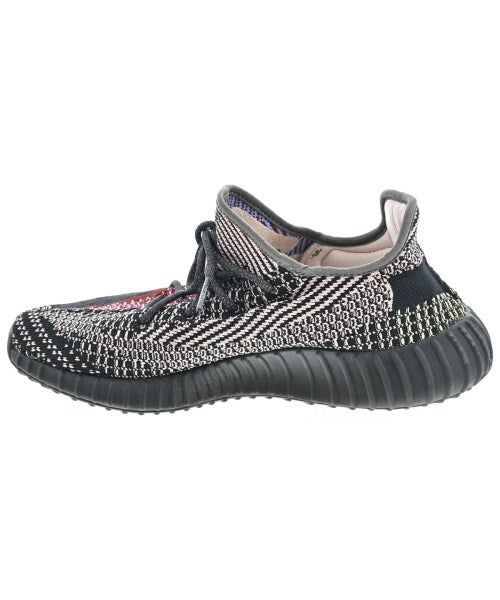 adidas รองเท้าผ้าใบ