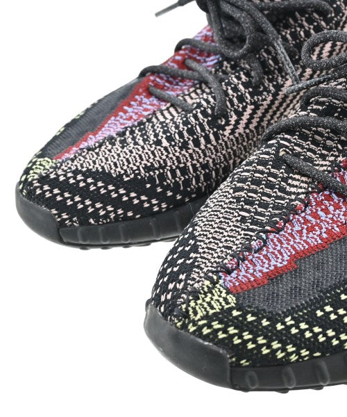 adidas รองเท้าผ้าใบ