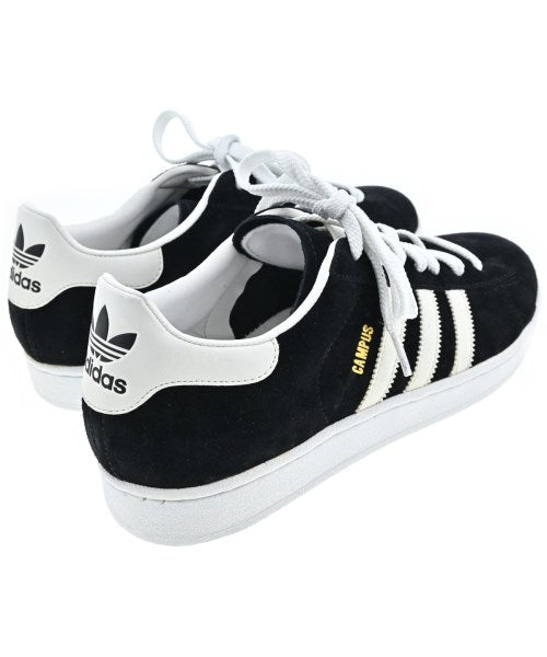 adidas รองเท้าผ้าใบ