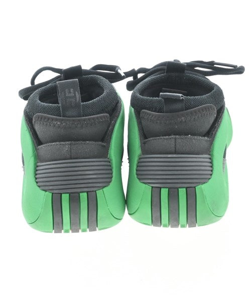 adidas รองเท้าผ้าใบ
