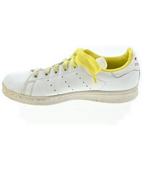 adidas รองเท้าผ้าใบ