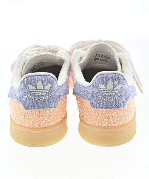 adidas รองเท้าผ้าใบ