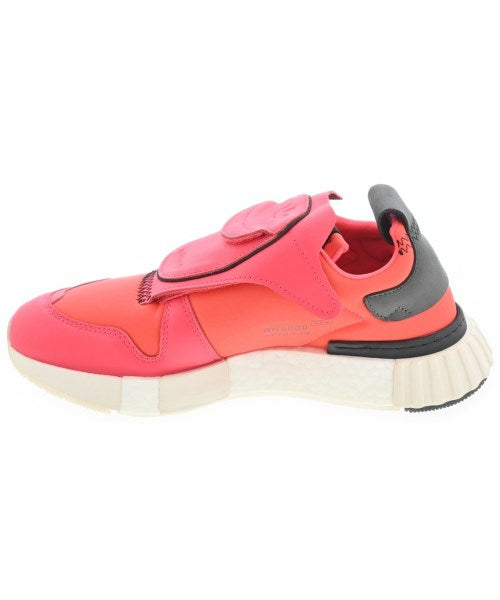 adidas รองเท้าผ้าใบ